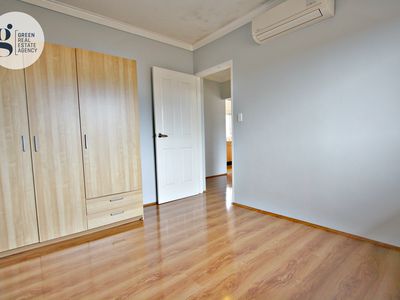 9 / 7 Meadow Crescent, Meadowbank