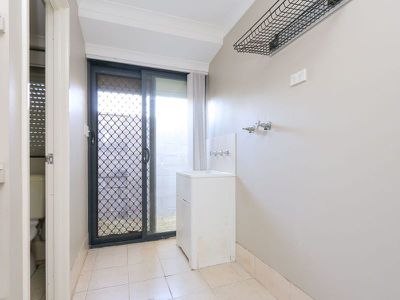 1 Kookynie Loop , Baldivis
