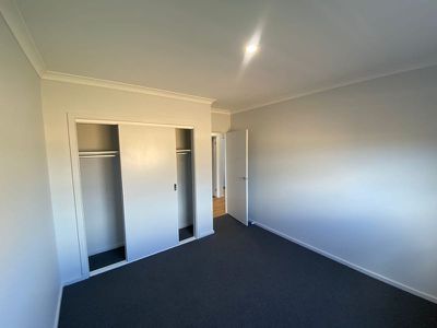 4 Shrubs Road, Mambourin