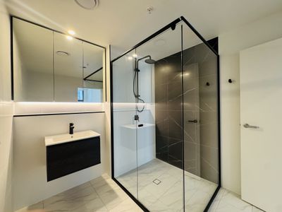 407 / 2B Appleroth Street, Melrose Park