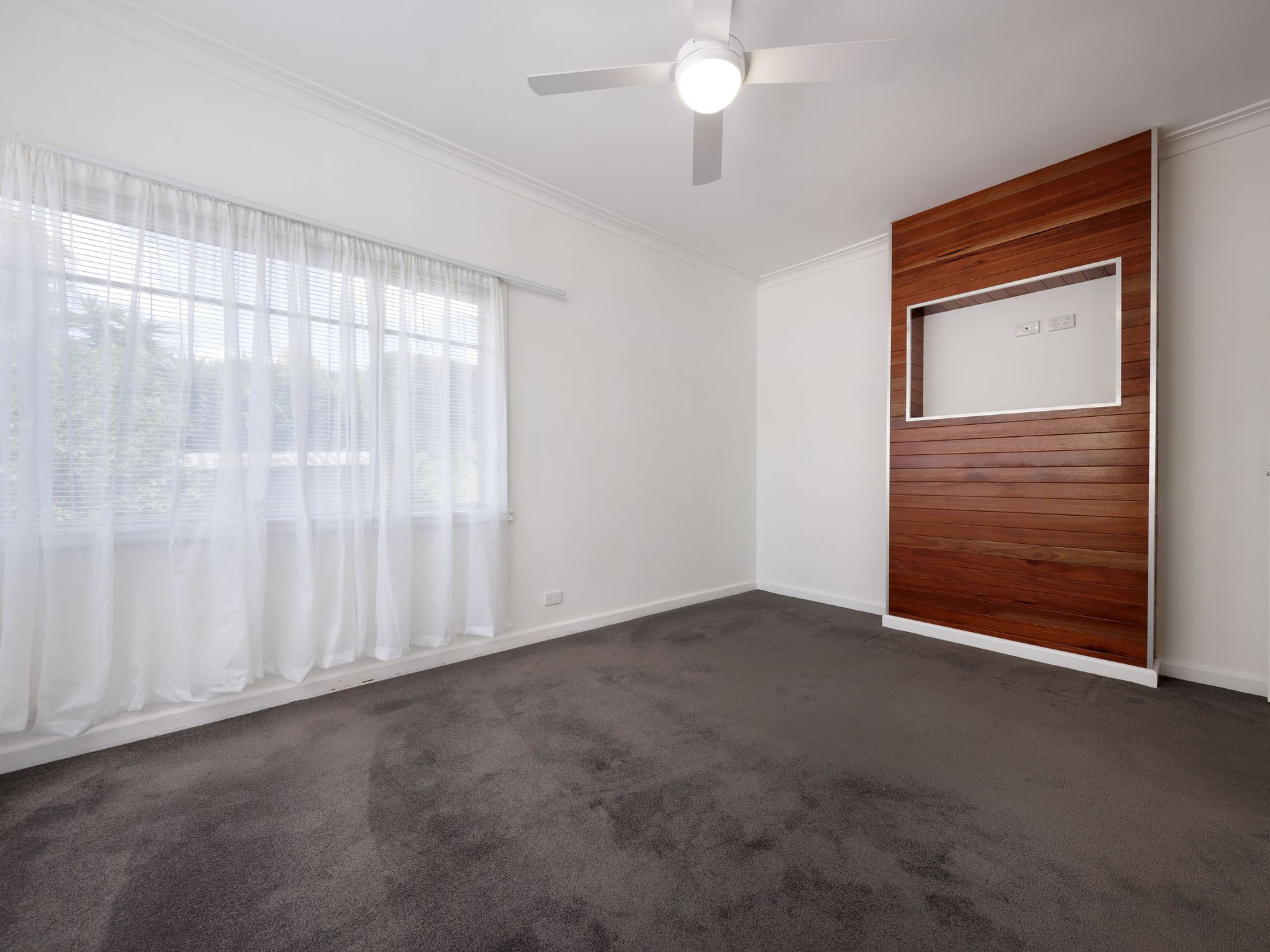 446 ROSE STREET, Lavington