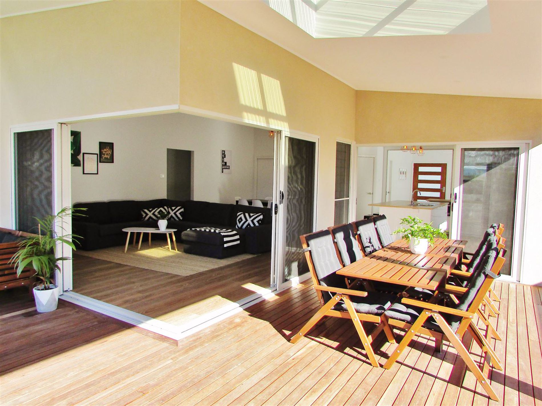 6 Boeing Avenue, Lake Conjola