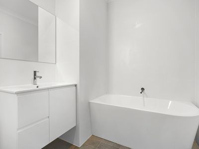 3 / 72 Kingston Street, Oak Flats