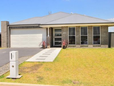 20 Courin Drive, Cooranbong