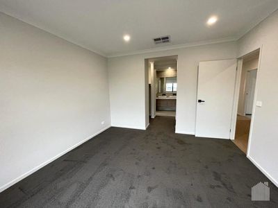16 Snowbird Road, Winter Valley