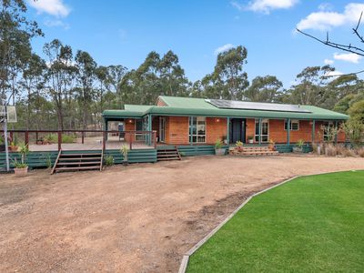 51 Sailors Gully Court, Heathcote