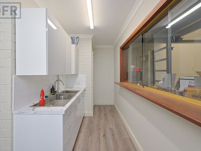 2 / 10-12 Wittenberg Drive, Canning Vale