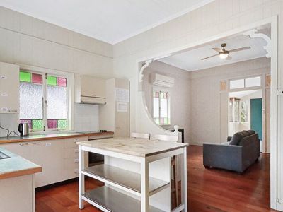 Room 3 / 188 Old Cleveland Road, Coorparoo