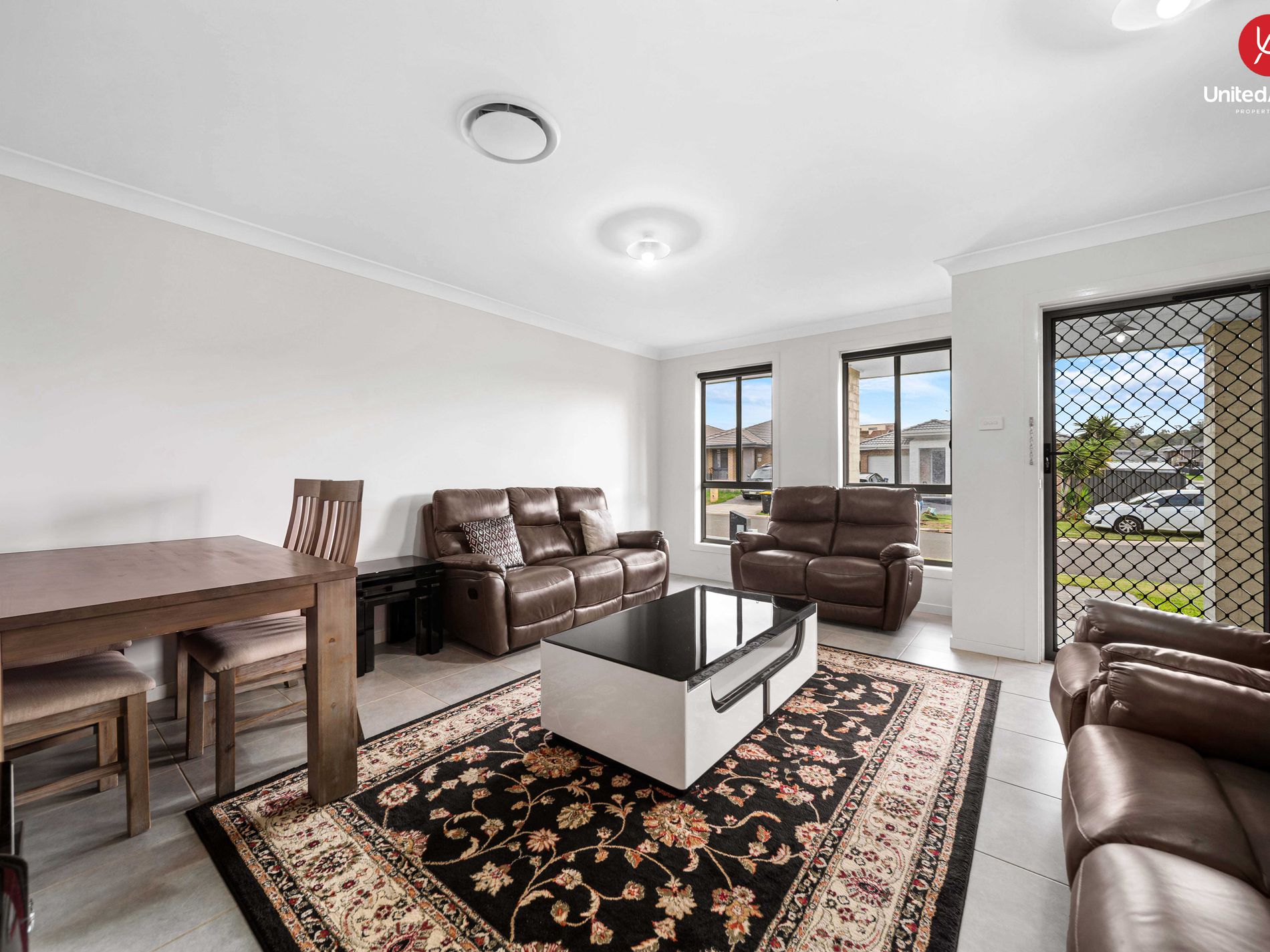 2 Shortbridge Avenue, Middleton Grange