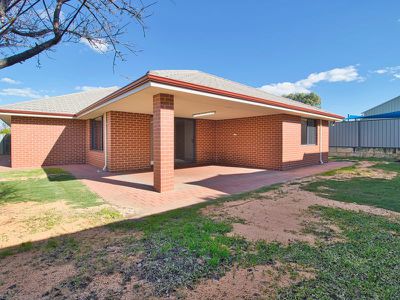 14 Nundle Road, Baldivis