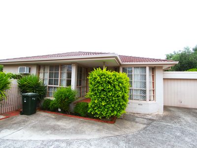 2 / 4 Kurrajong Avenue, Glen Waverley