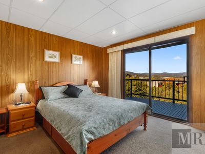 14 Goughs Crescent, Goughs Bay