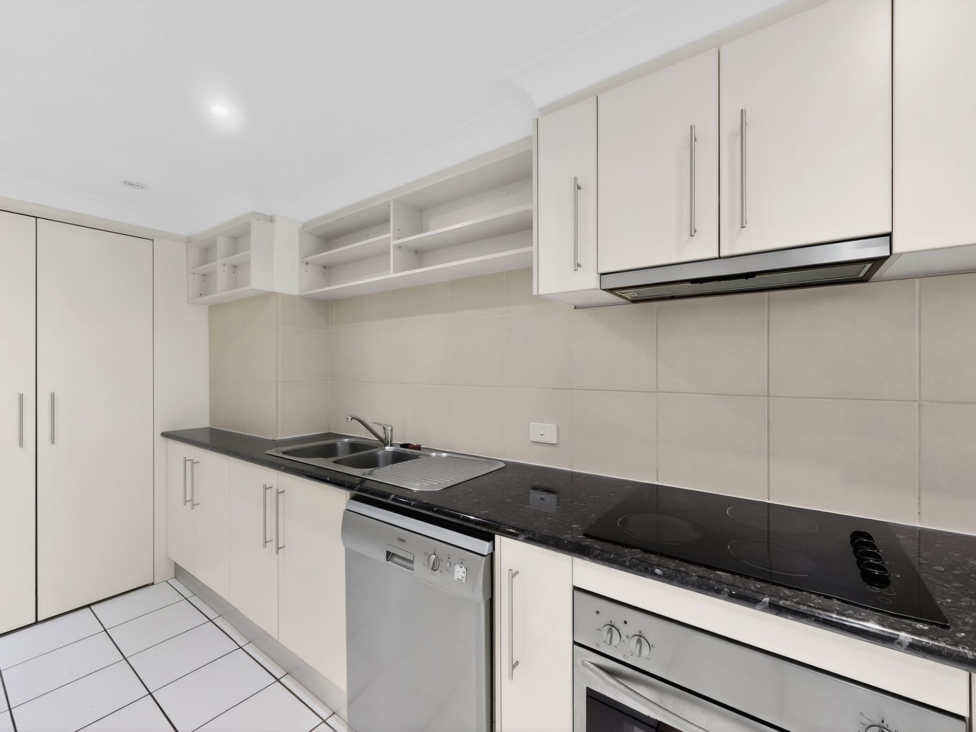 9 / 1 St Pauls Terrace, Spring Hill