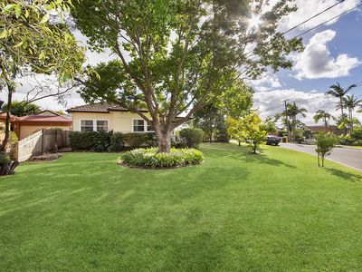 2 Beaumaris Crescent, Mortdale