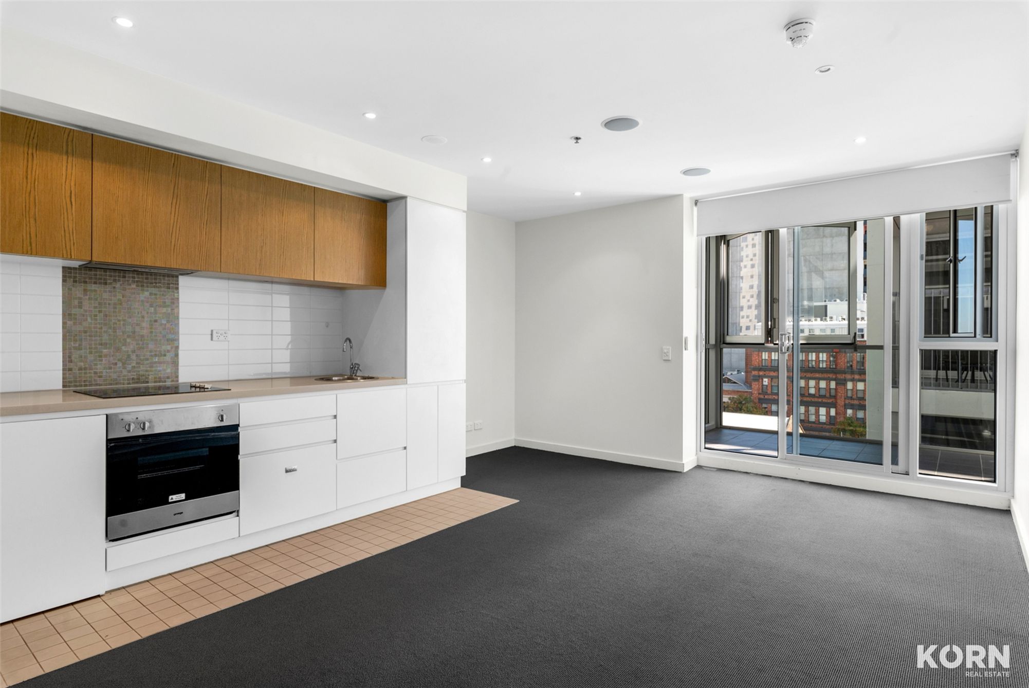 608 / 10 Balfours Way, Adelaide