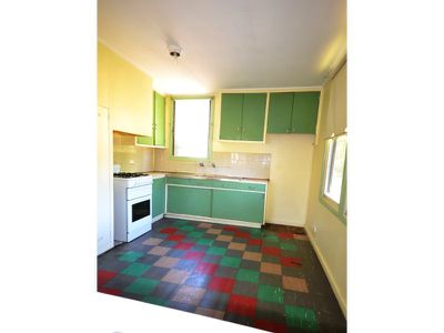 37 Valley Avenue, Mount Beauty