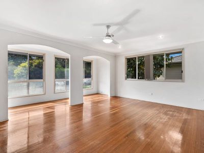 6 Parfrey Road, Rochedale South