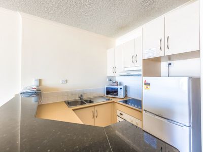 222 / 180 Alexandra Parade, Alexandra Headland