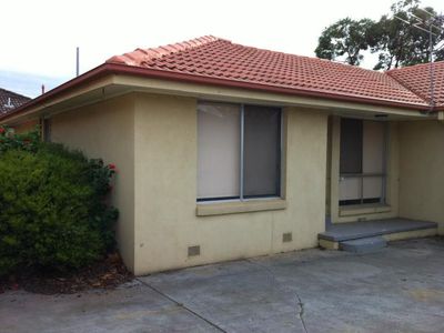 Unit 2 / 26 Willmott Drive, Hoppers Crossing