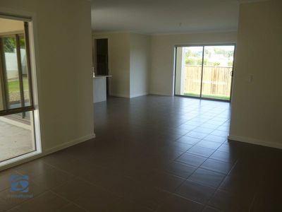 56 Obrist Place, Rochedale