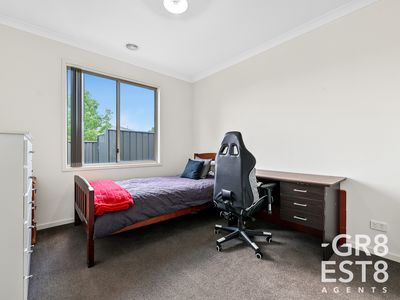 34 William Thwaites Boulevard, Cranbourne North