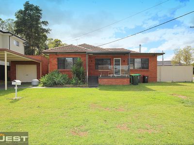 11 Kathleen Parade, Picnic Point