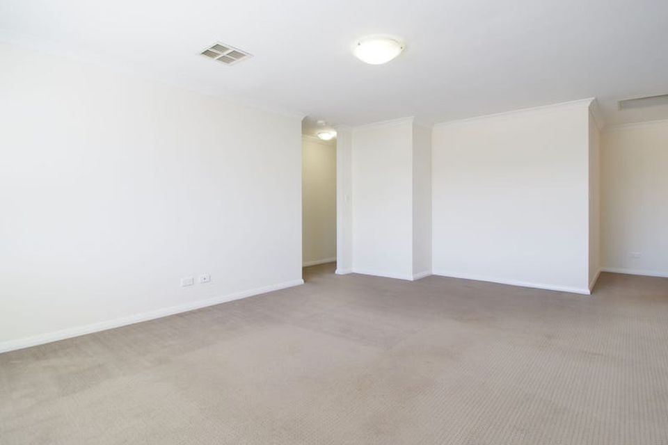1 / 1 Ballys Turn , Baldivis