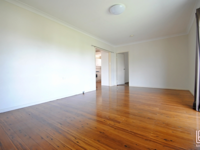 25 South Street, Killarney Vale
