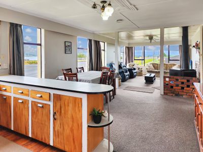 27 Bath Road, Riverton