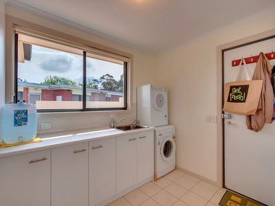 6707 Channel Highway, Deep Bay