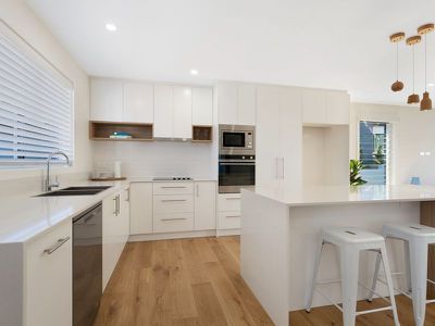 1 / 8 Minnibah Circuit, Forster