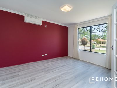 15 THURLOE WAY, Canning Vale