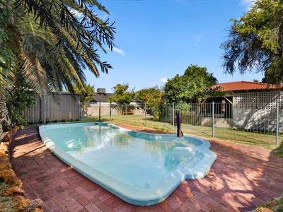 6 Ocean Place, Waikiki