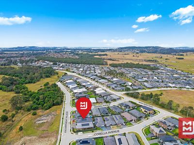 14 Escarpment Place, Horsley