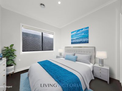 8 Repartee Street, Tarneit