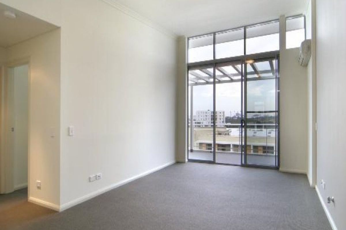 309 / 3  Stromboli Strait , Wentworth Point
