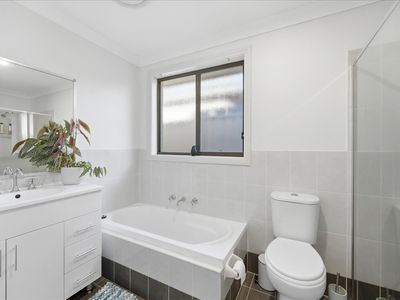 10 Hibiscus Circle, Mount Annan