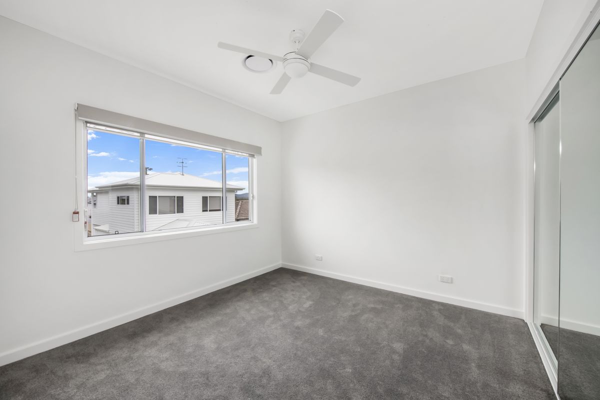 4 / 32 Elsiemer Street, Long Jetty