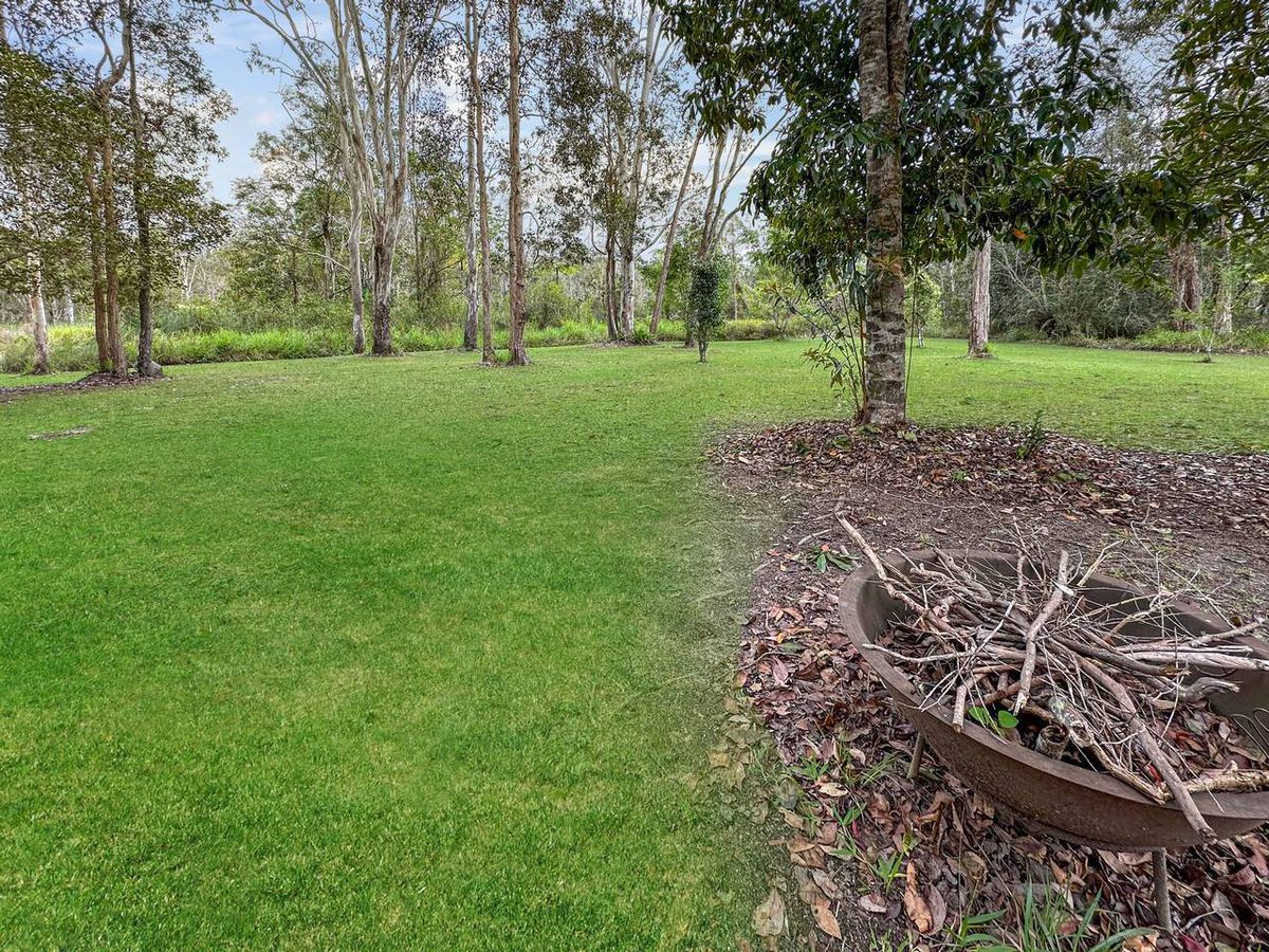 24 Willetts Road, Atherton