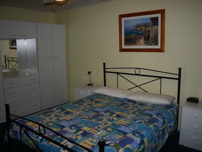 10 / 27 Head Street, Forster
