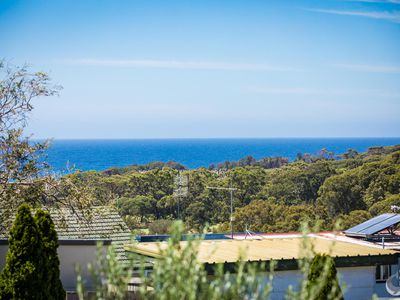 5 Collins Crescent, Narooma