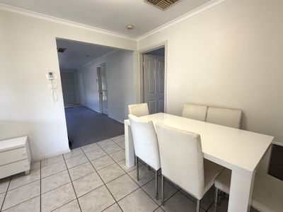 2 Gundaline Court South, Griffith