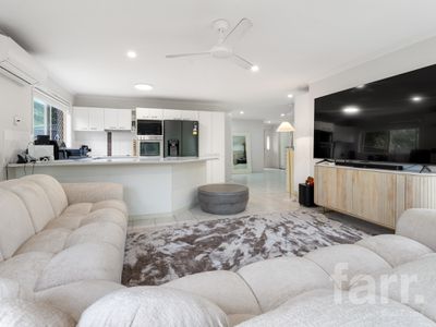 27 Padauk Drive, Nerang