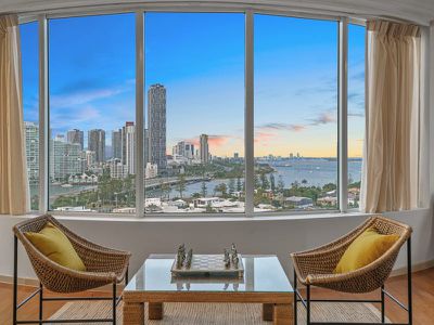 43 / 3 TEDDER AVENUE, Main Beach