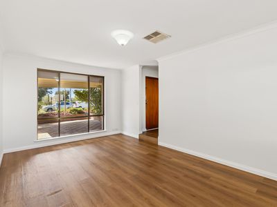 42 Shadwell Way, Morley