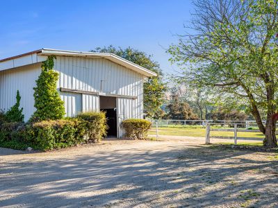 552 Upton Rd, Avenel
