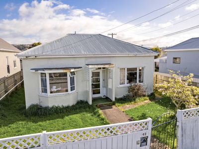 42 Hargest Crescent, Saint Kilda