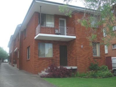 3 / 5 Myers Street, Roselands