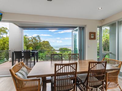 1 Stirling Drive, Castle Hill