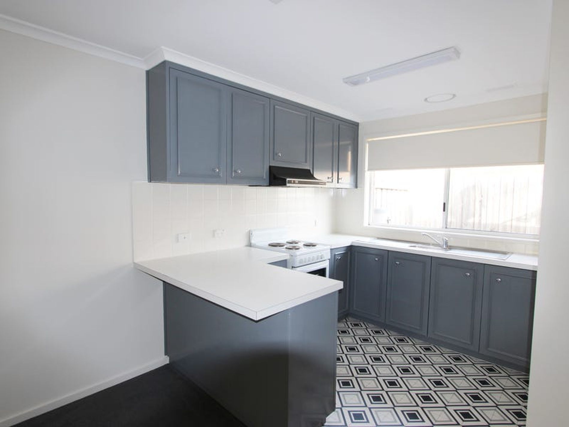 2 / 236 High Street, Belmont